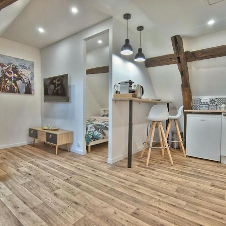 Apartamento Le Cosy Épernon Exterior foto